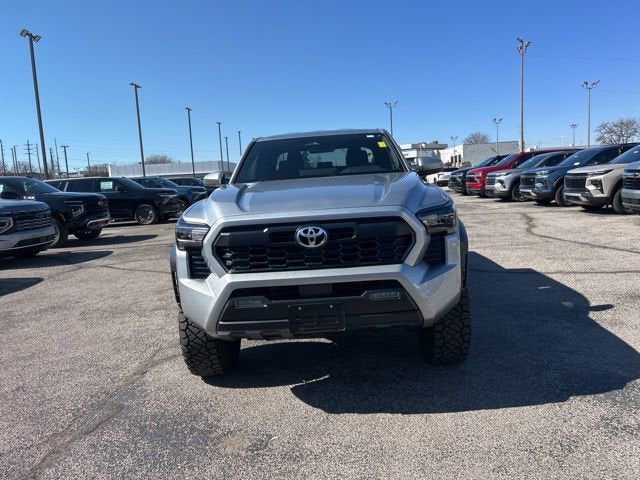 2025 Toyota Tacoma 4WD SR