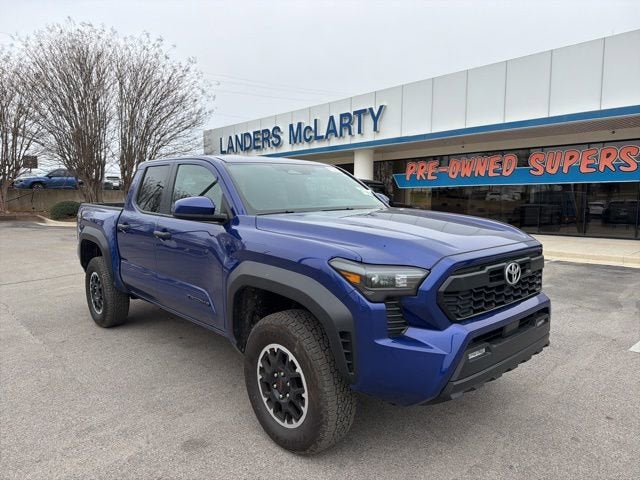 2025 Toyota Tacoma 4WD SR
