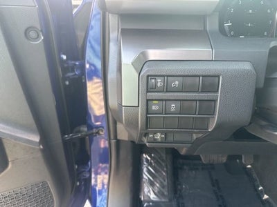 2025 Toyota Tacoma 4WD SR