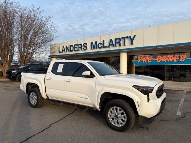 2025 Toyota Tacoma 4WD SR
