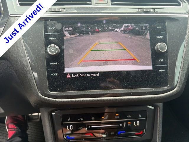 2023 Volkswagen Tiguan SE R-Line Black