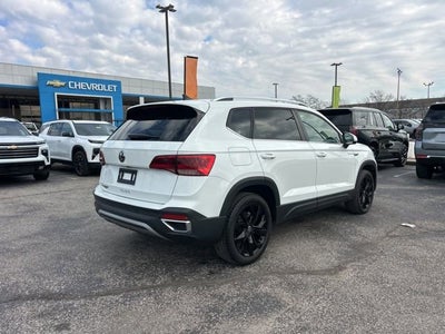 2024 Volkswagen Taos SE