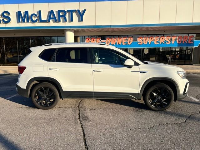 2024 Volkswagen Taos SE