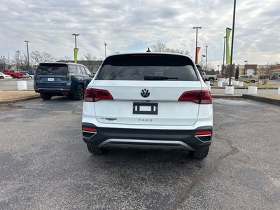 2024 Volkswagen Taos SE