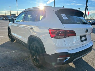 2024 Volkswagen Taos SE