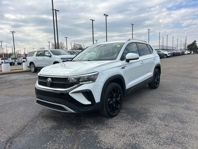 2024 Volkswagen Taos SE