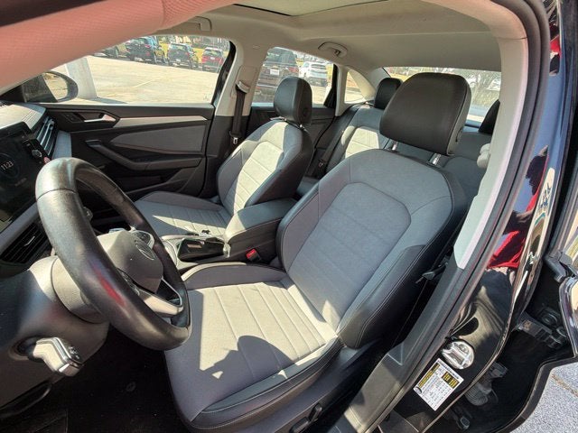 2025 Volkswagen Jetta SE