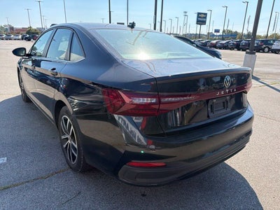2025 Volkswagen Jetta SE