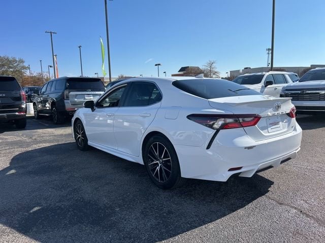 2024 Toyota Camry SE