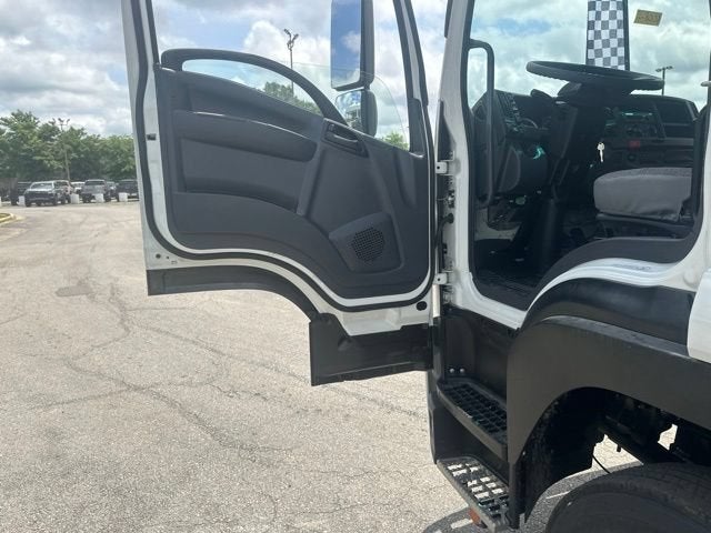 2026 Chevrolet Low Cab Forward 6500 XD NA