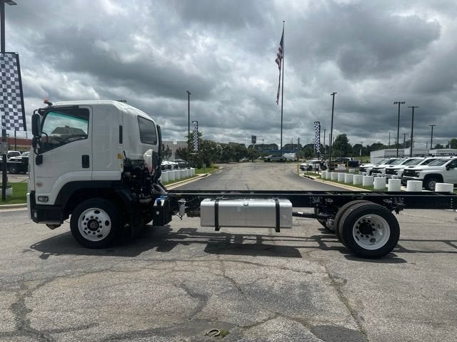 2026 Chevrolet Low Cab Forward 6500 XD NA