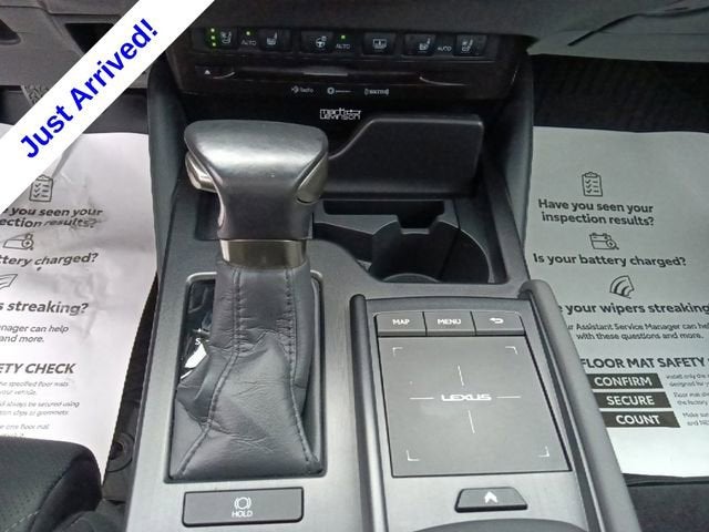 2022 Lexus ES 350 Ultra Luxury