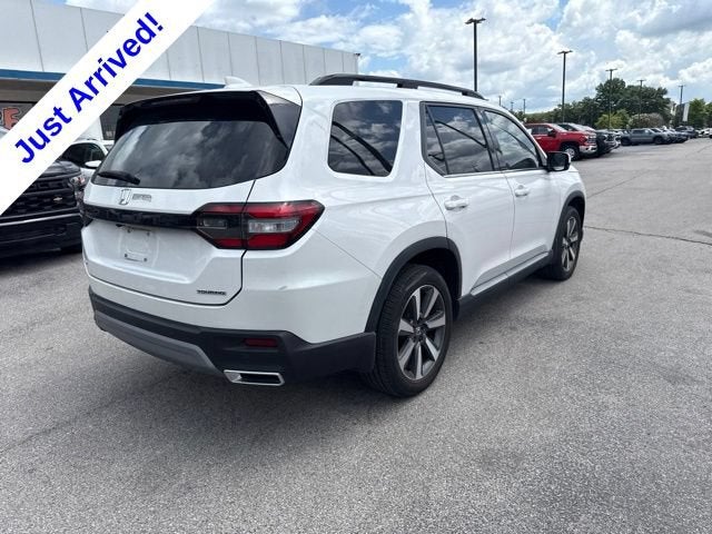 2023 Honda Pilot AWD Touring