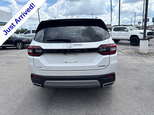 2023 Honda Pilot AWD Touring