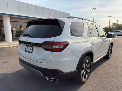 2023 Honda Pilot Elite