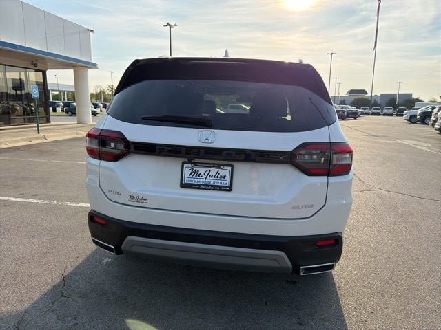 2023 Honda Pilot Elite