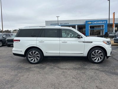 2023 Lincoln Navigator Reserve