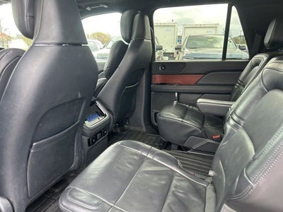 2022 Lincoln Navigator L Reserve