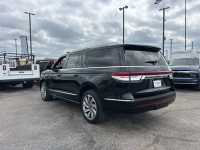 2022 Lincoln Navigator L Reserve