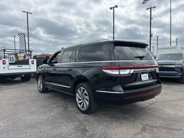 2022 Lincoln Navigator L Reserve