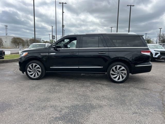 2022 Lincoln Navigator L Reserve