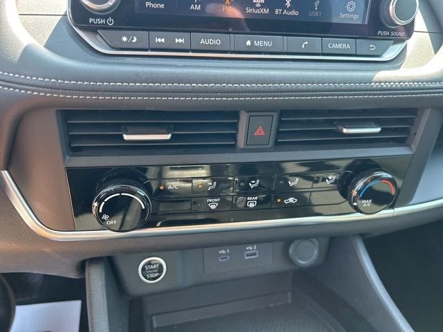 2023 Nissan Rogue S FWD
