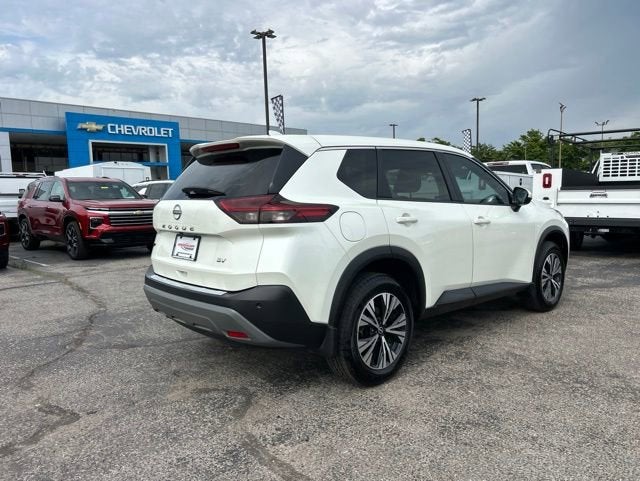 2022 Nissan Rogue SV