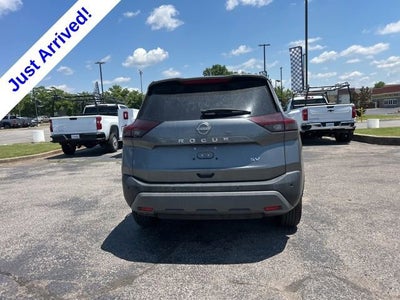 2023 Nissan Rogue SV FWD