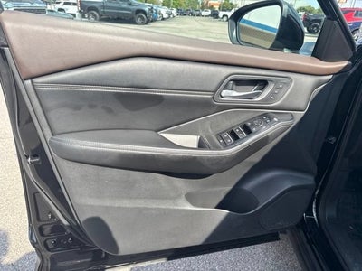 2023 Nissan Rogue SL Intelligent AWD