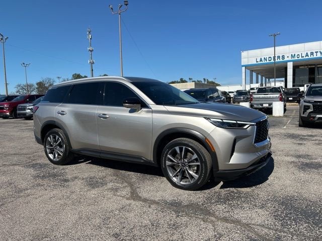 2024 INFINITI QX60 LUXE