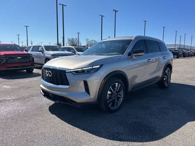 2024 INFINITI QX60 LUXE