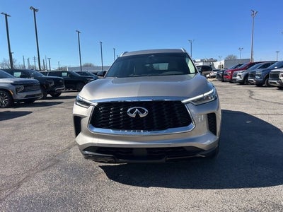2024 INFINITI QX60 LUXE