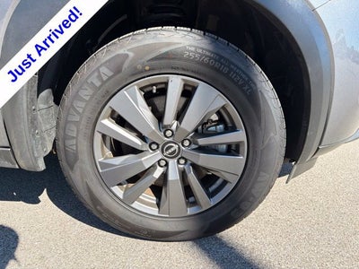 2025 Nissan Pathfinder SV FWD