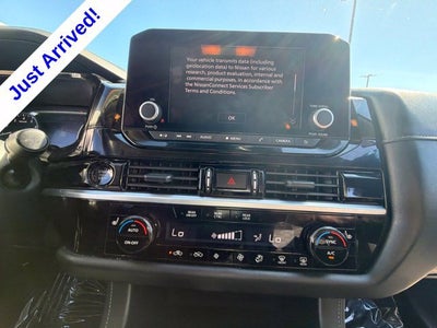 2025 Nissan Pathfinder SV FWD