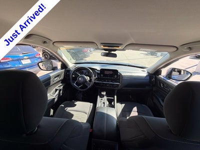 2025 Nissan Pathfinder SV FWD
