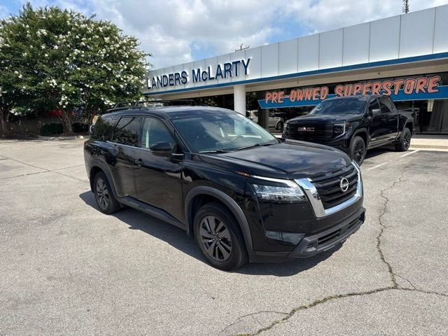 2022 Nissan Pathfinder SV 4WD