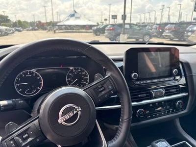 2022 Nissan Pathfinder SV 4WD
