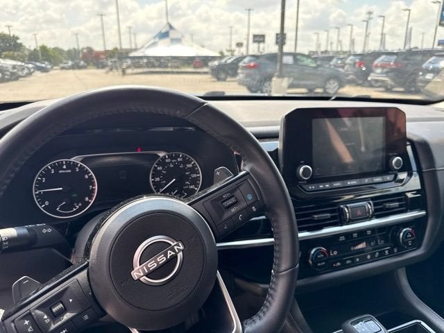 2022 Nissan Pathfinder SV 4WD
