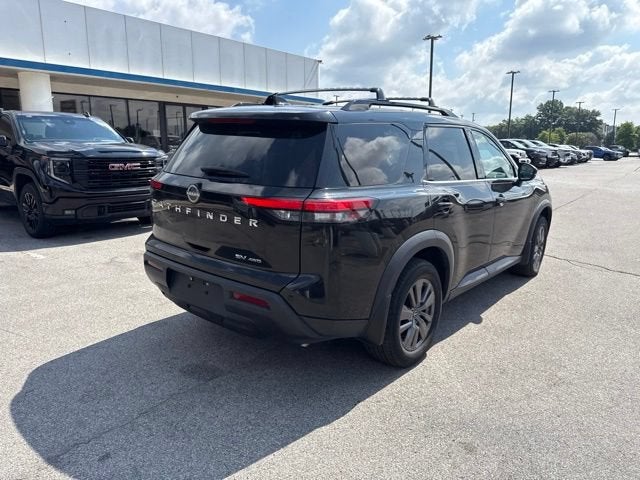 2022 Nissan Pathfinder SV 4WD