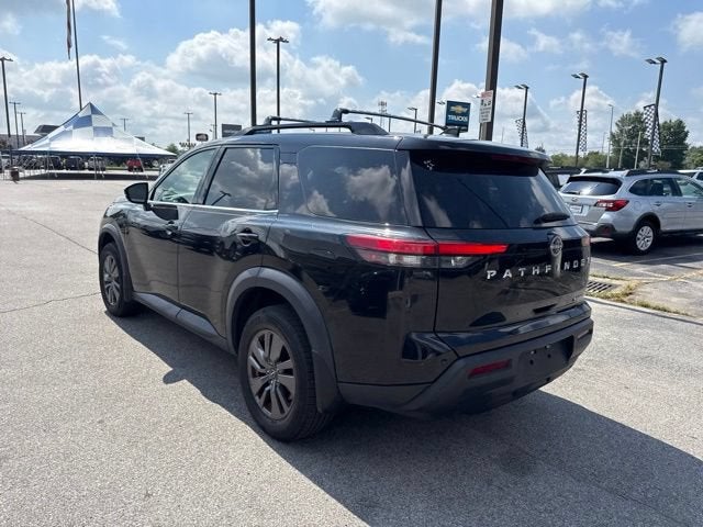 2022 Nissan Pathfinder SV 4WD