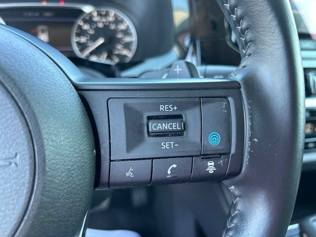 2025 Nissan Pathfinder SV 4WD