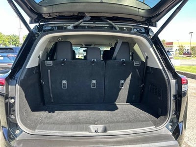 2025 Nissan Pathfinder SV 4WD