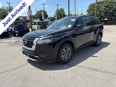 2025 Nissan Pathfinder SV 4WD