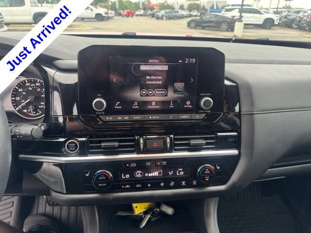 2024 Nissan Pathfinder SV 4WD