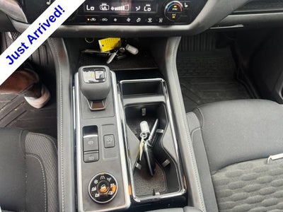 2024 Nissan Pathfinder SV 4WD