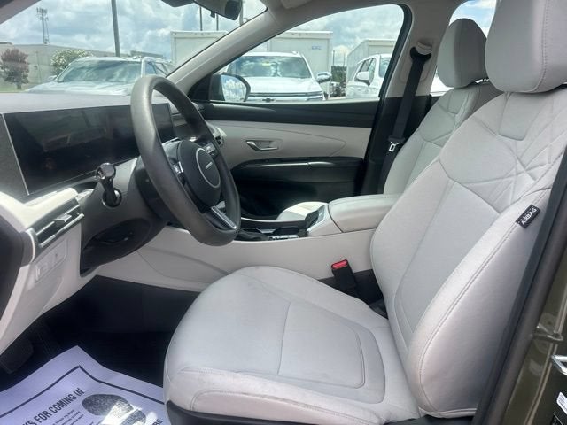 2025 Hyundai Tucson SE