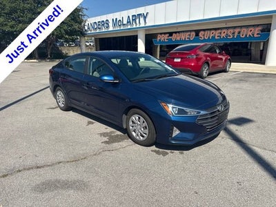 2020 Hyundai Elantra SE