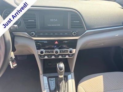 2020 Hyundai Elantra SE