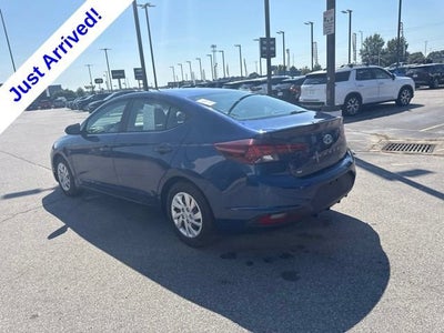 2020 Hyundai Elantra SE