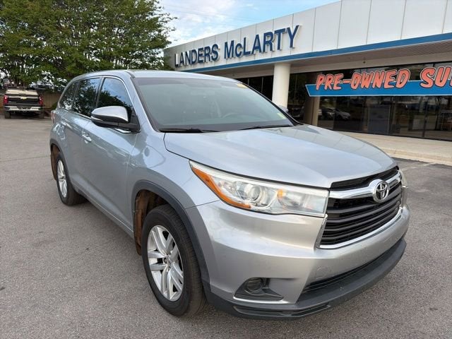2015 Toyota Highlander LE